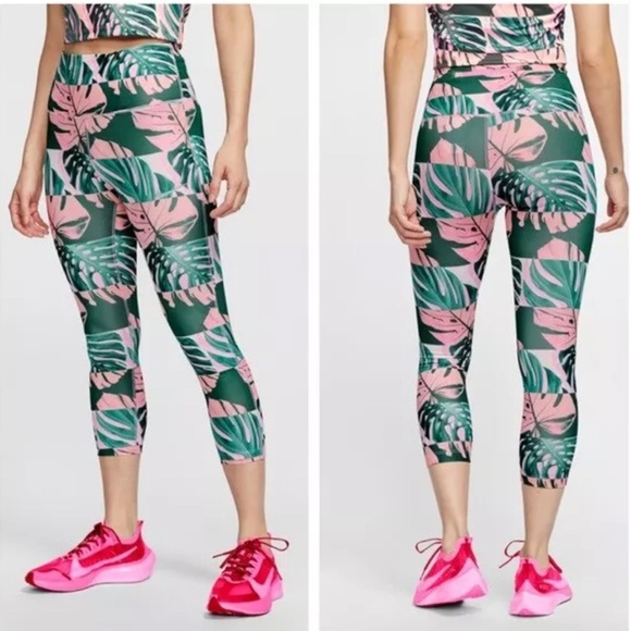 Nike Pants - Nike Dri-Fit Women’s Pink Monstera Palm Leaves Cropped High Rise Leggings Medium